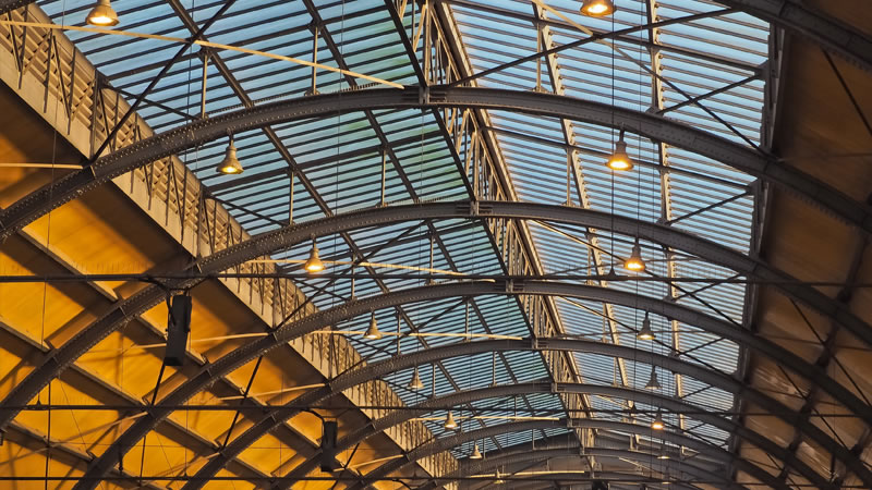 鋼結(jié)構(gòu)